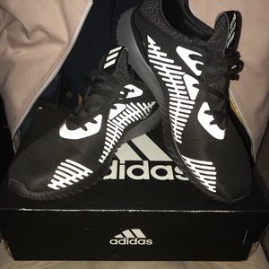 ADIDAS ALPHABOUNCE MENS SZ 10 BLACK 😎